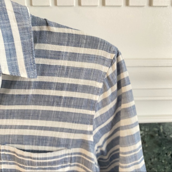 J. Crew Striped Gauze Boy Shirt size small - Picture 2 of 9